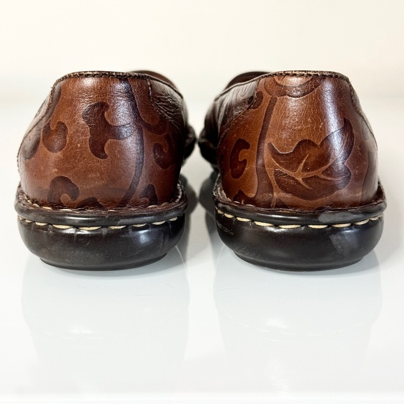 Born Vintage Tooled Leather Floral Ballet Flats 8 Brown - Picture 4 of 8